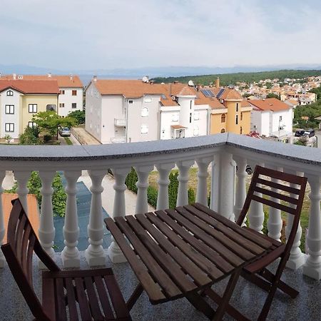 Mitra Apartments Malinska Buitenkant foto