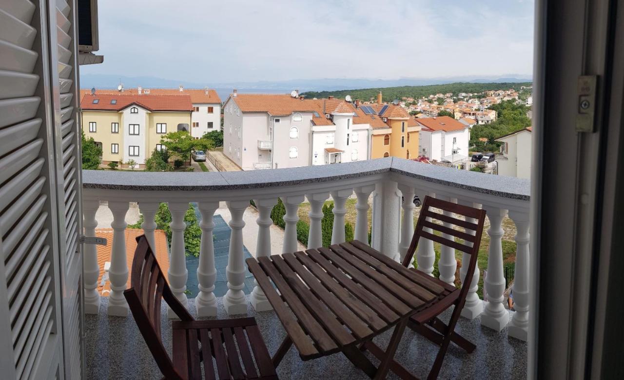Mitra Apartments Malinska Buitenkant foto